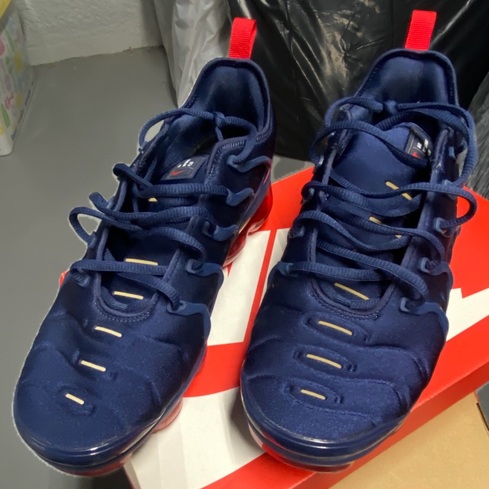 MENS NIKE VAPOR MAX